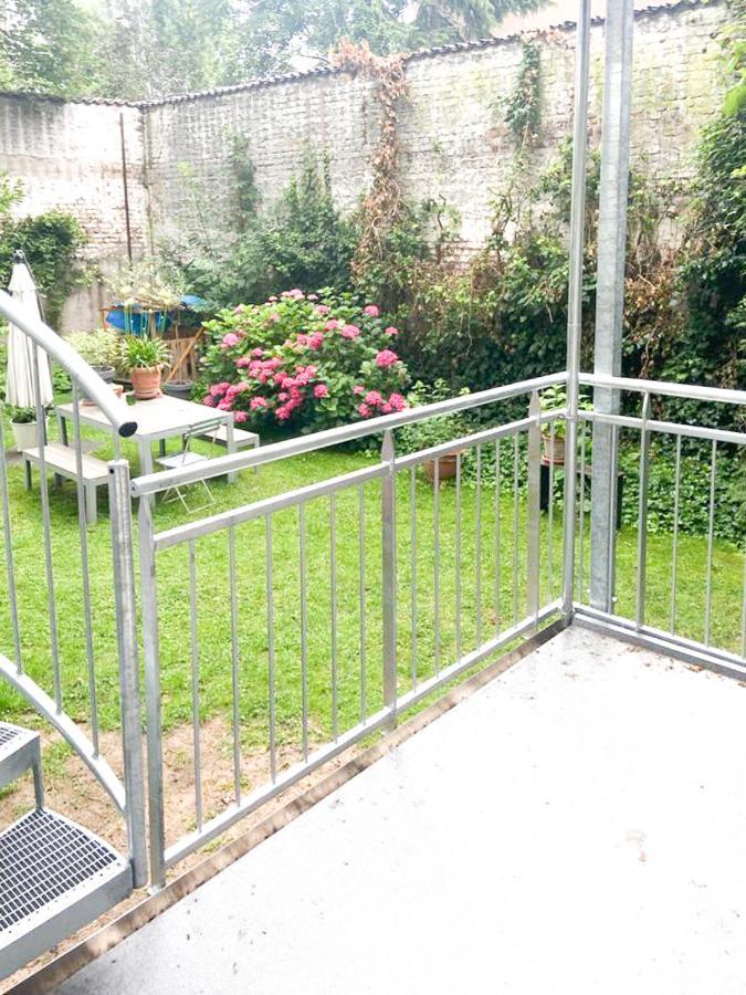 - 15min Messe Dus And Old Town Appartement