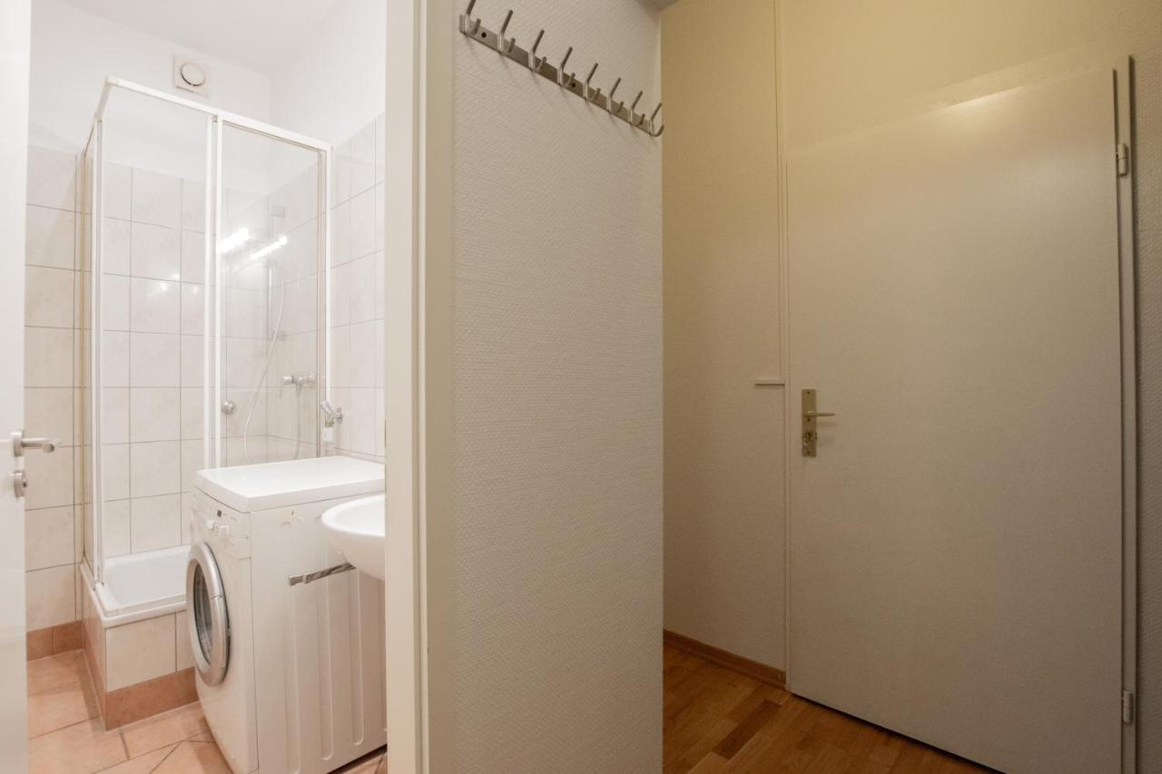 Apartment - 15min Messe Dus And Old Town *